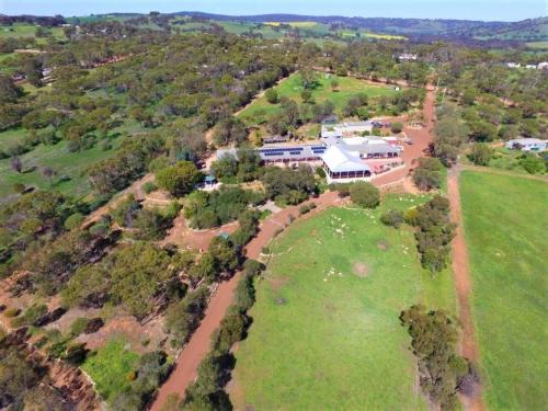 West Toodyay Hotel | Toodyay Homestead Motel