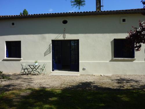 Virazeil Apartamento | Tour Rouge Gites