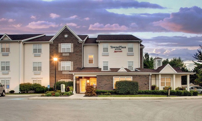Findlay Hotel | Towneplace Suites By Marriott Findlay