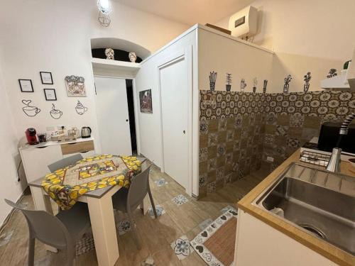 Albergheria Apartamento | Tra i vicoli di Ballarò