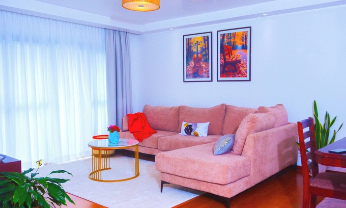 Kitisuru Apartamento | Tranquility and warmth in a Haven within the city. With perfect sunsets!