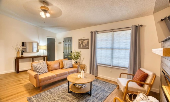 Moultrie Apartamento | Travel for work - Stylish 3 BDR - Southern Georgia