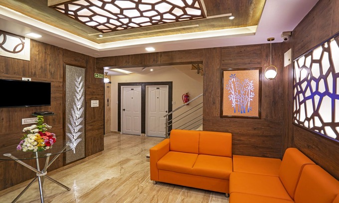 Koramangala Hotel | Treebo Elite 7