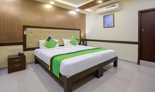 Thanjavur Hotel | Treebo Naaz Royal