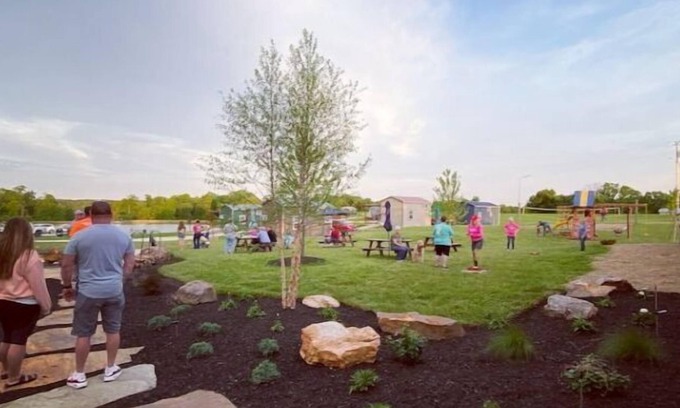 Leasburg Casa | Treehouse #1 - Conveniently located near wineries, caves, hiking & floating!