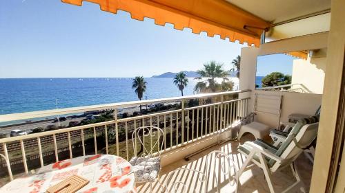 La Croix des Gardes Apartamento | Trident A