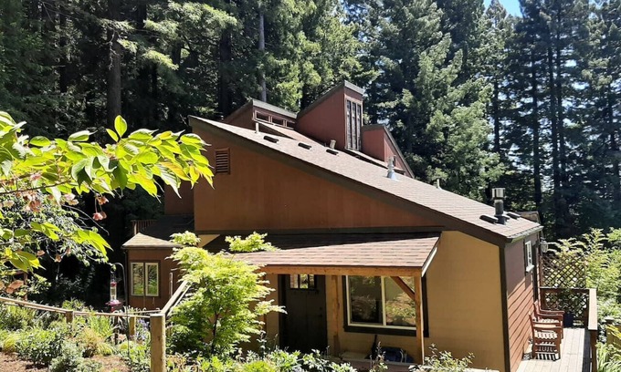 Arcata Casa | Trillium Bungalow in Arcata