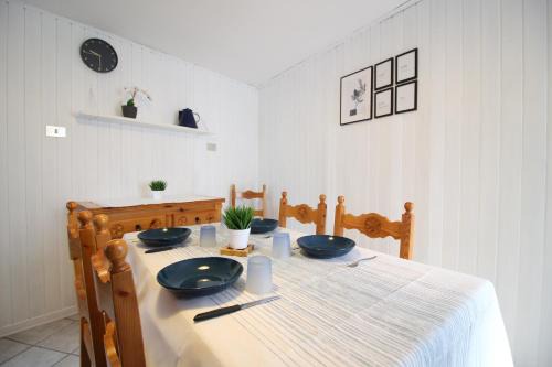 Brusson Apartamento | Trilocale in Centro La Marmotta - Affitti Brevi Italia