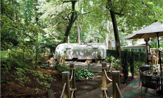 DeKalb County Casa | Tropical Airstream Oasis with Sauna, pool and Hot-tubl!