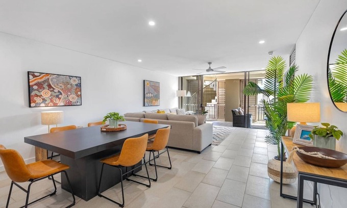 Palm Cove Complejo | Tropical Escape Coastal Daydreams with Rooftop Spa