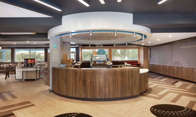 Lake Charles Hotel | Tru By Hilton Lake Charles