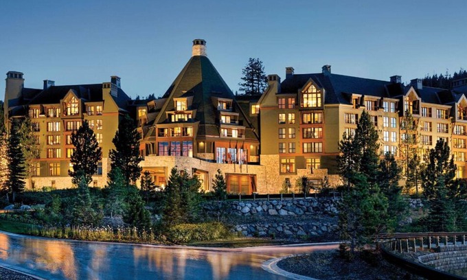 Norden Complejo | Truckee, CA Gray's Golf Course-Luxury 3bedroom!