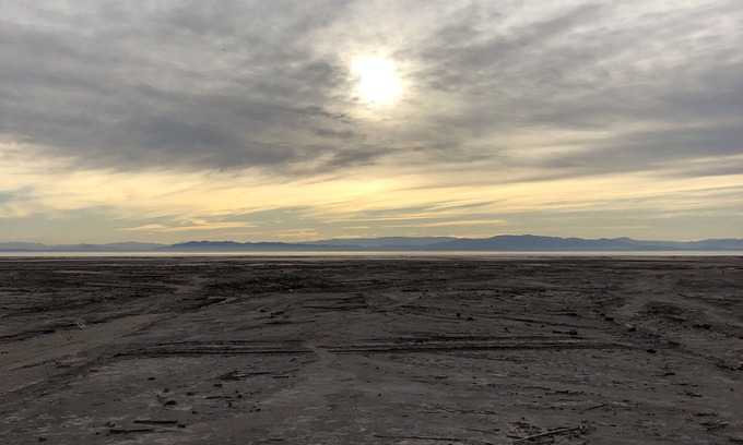 Imperial County Alquiler De RV | True Off-the-Grid Desert Camping