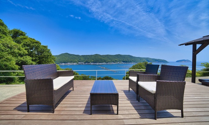 Anan Casa | Tsubaki House