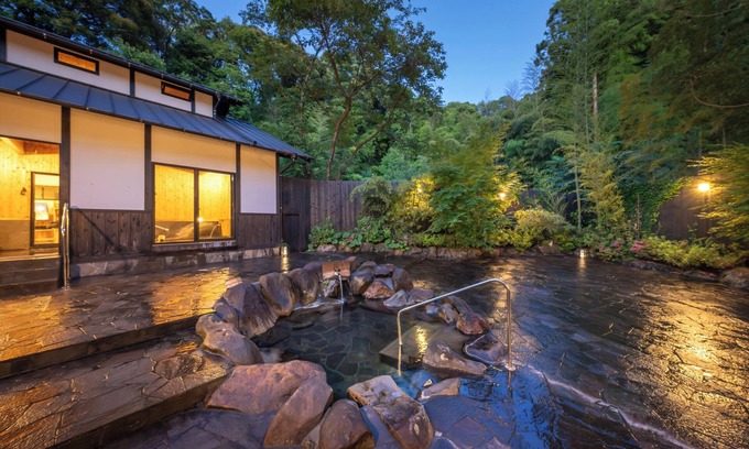 Higashisonogi Casa | Tsuwabuki-no-Hana