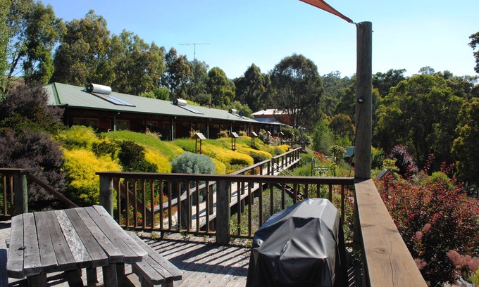Bridgetown Hotel | Tweed Valley Lodge