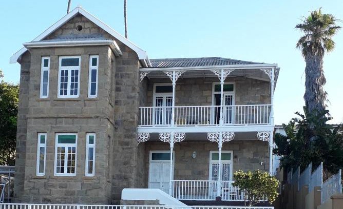 Mossel Bay Casa | Twin Palms Accommodations