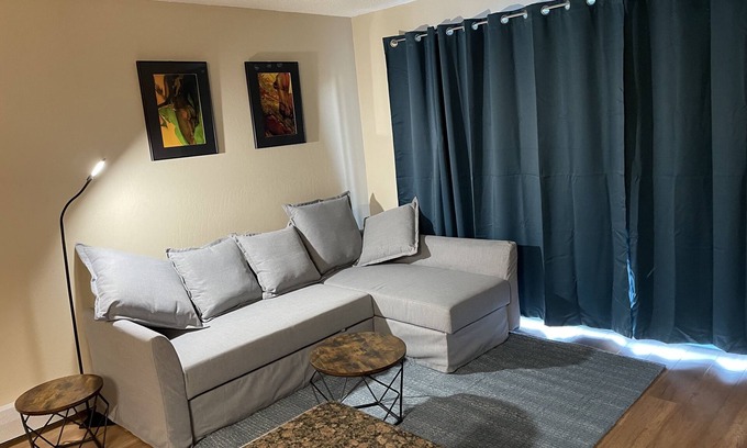 Upper Market Apartamento | ❤️ Twin Peaks, Luxury Apt, Great View, Parking, Laundry, BBQ, Patio