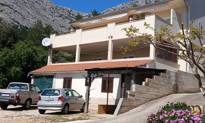 Ivan Dolac Apartamento | Apartamento para dos personas con terraza y vista al mar Ivan Dolac, Hvar (A-24264-b)