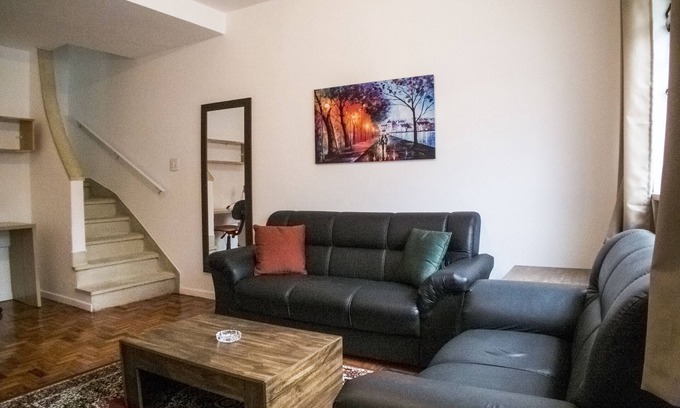 Zona Leste Casa | Casa adosada de dos habitaciones con garaje en Tatuapé