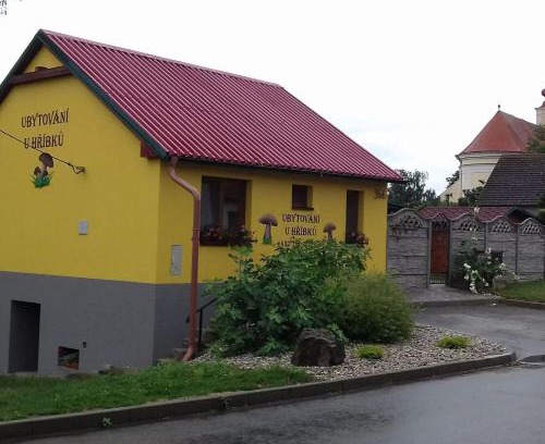Dyjakovice Casa | UBYTOVÁNÍ u HŘÍBKŮ