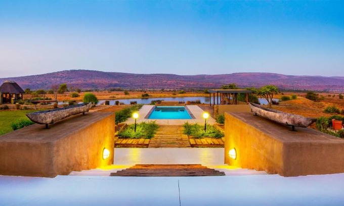 Blue Crane Route Cama Y Desayuno | Ufumene Game Lodge