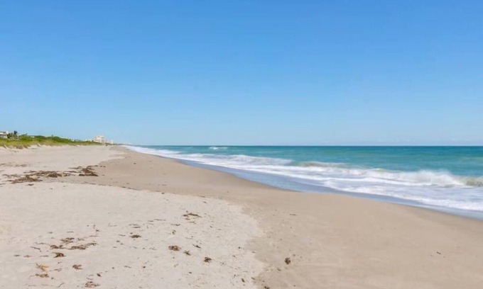 Indialantic Apartamento | Ultimate Family Beach Getaway | Near Melbourne Beach Pie | Pets Are Allowed