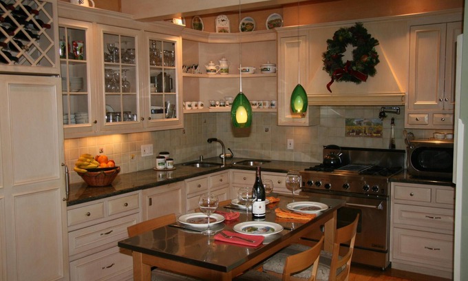 Lake Street Condominio | ¡Nuestro hogar personal para familias está listo para usted!