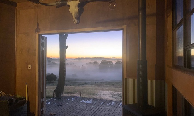 Marys Creek Cabina | Unique Luxury Farm Stay Cabin, Sunshine Coast Hinterland