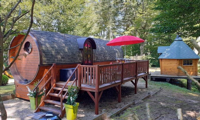 Mantoche Cabaña | Escapada única junto al Saona en Mantoche