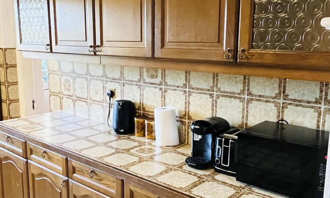 Castle Bromwich Casa | Unwind in Comfort at Cosy Caradus Free Parking