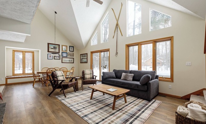 Cedar Casa | Up North Chalet | Ac | Bbq | Bikes