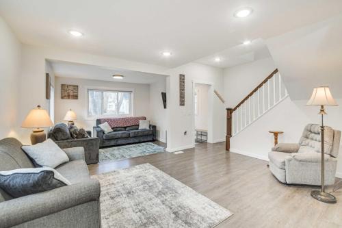 Roosevelt Casa | Updated Home Less Than 1 Mi to Downtown Fargo!