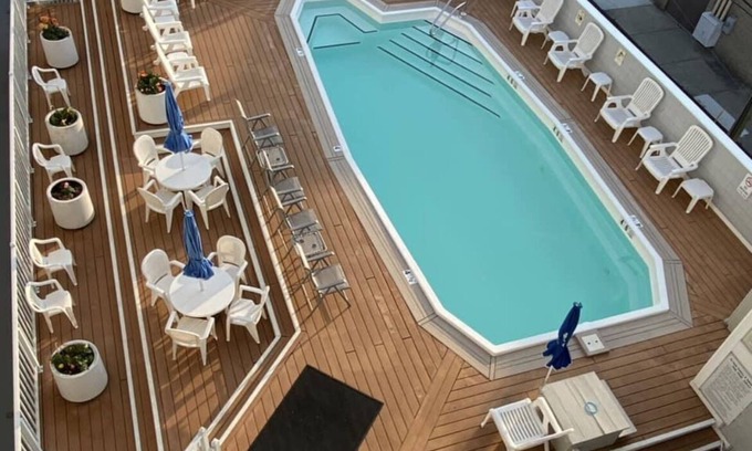 North End Condominio | Condominio actualizado cerca del paseo marítimo / playa / Asbury Shopping w Pool