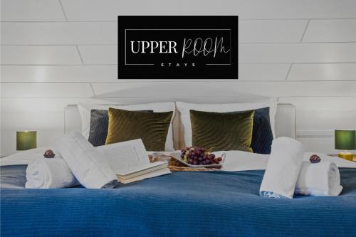 Neustadt-Gimmeldingen Apartamento | UPPER ROOM: Apartment mit exklusiver Ausstattung-Ausblick auf Weinberge&Mandelblütenpfad