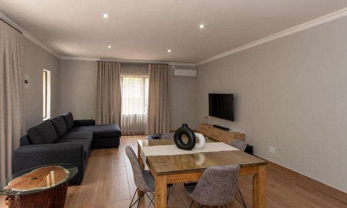 Nelspruit Apartamento | Utopia on the Rock2