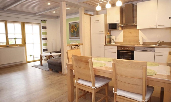 Haundorf Apartamento | Vacation apartment (70sqm) with terrace and garden