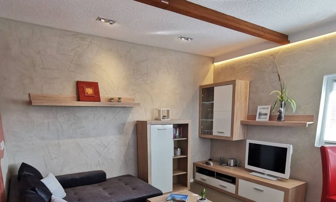 Hemslingen Apartamento | Vrbo Property