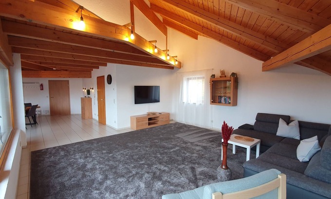 Aalen Apartamento | Vacation apartment AA-Waldhausen OG