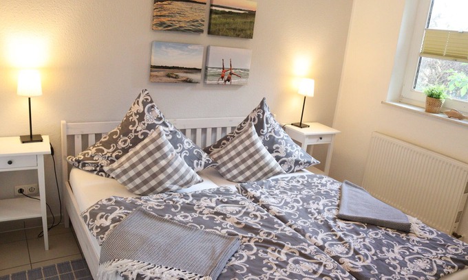 Kabelhorst Apartamento | Vacation apartment/apartment for 6 guests with 110m² in Schwienkuhl (153801)