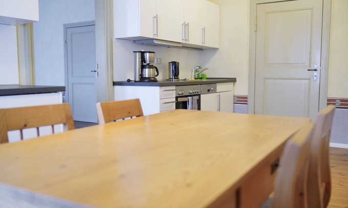 Lutherstadt Wittenberg Casa | Apartamento - Verde - Cranach-hostel Wittenberg