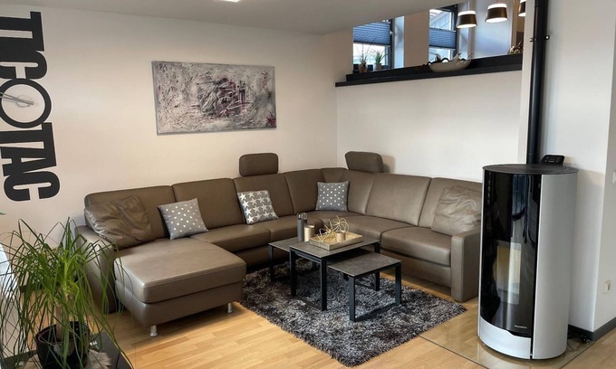 Freyung Apartamento | Vacation home (210 sqm) for up to 9 people with small, fenced garden and beautiful covered terrace