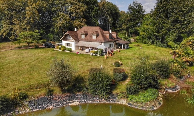 Ledeuix Villa | Casa familiar para 12 personas.