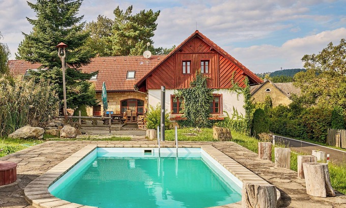 Uhlejov Casa | Casa de vacaciones Lika by Interhome