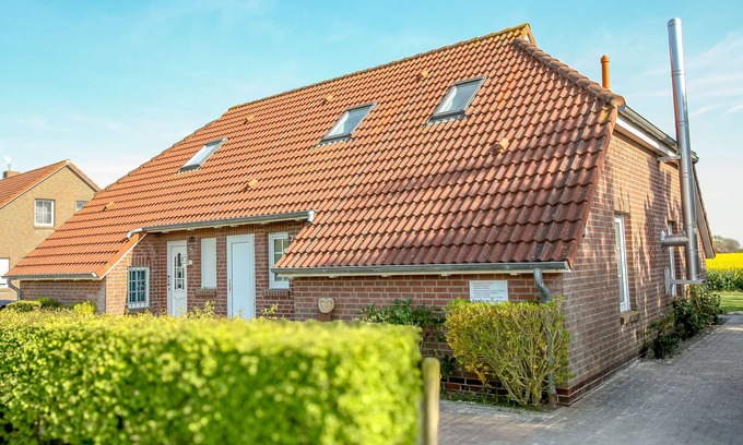 Neßmersiel Casa | Vacation home Romantik am Deich