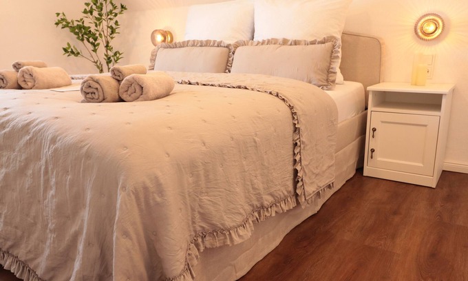 Gerolstein Casa | Vacation home "Unter der Burg" in the Vulkaneifel. Directly on the Eifelsteig!