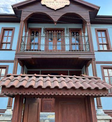 Taraklı Hotel | Valide Sultan Konağı TARAKLI