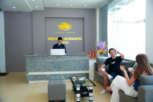 Vang Vieng Hotel | Vang Vieng Golden Lotus Hotel