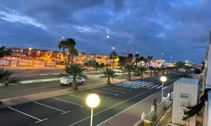 Los Alcázares Casa | VAO Holiday Rentals- Los Alcazares Roda Rounabout , 5mins Walk from Hotel 525