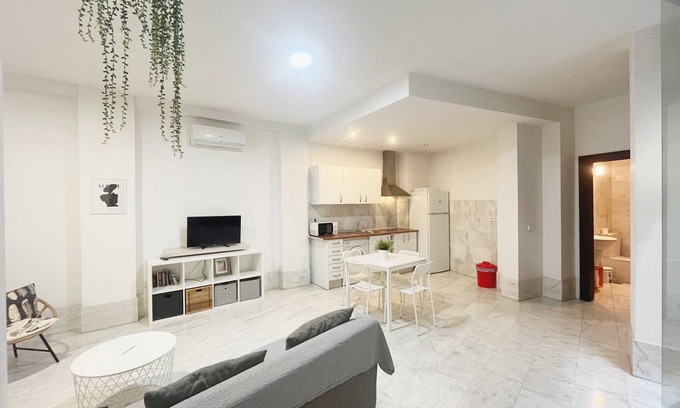 Fontanal-Maria Auxiliadora-Carretera de Carmona Apartamento | Verónica Confort 5